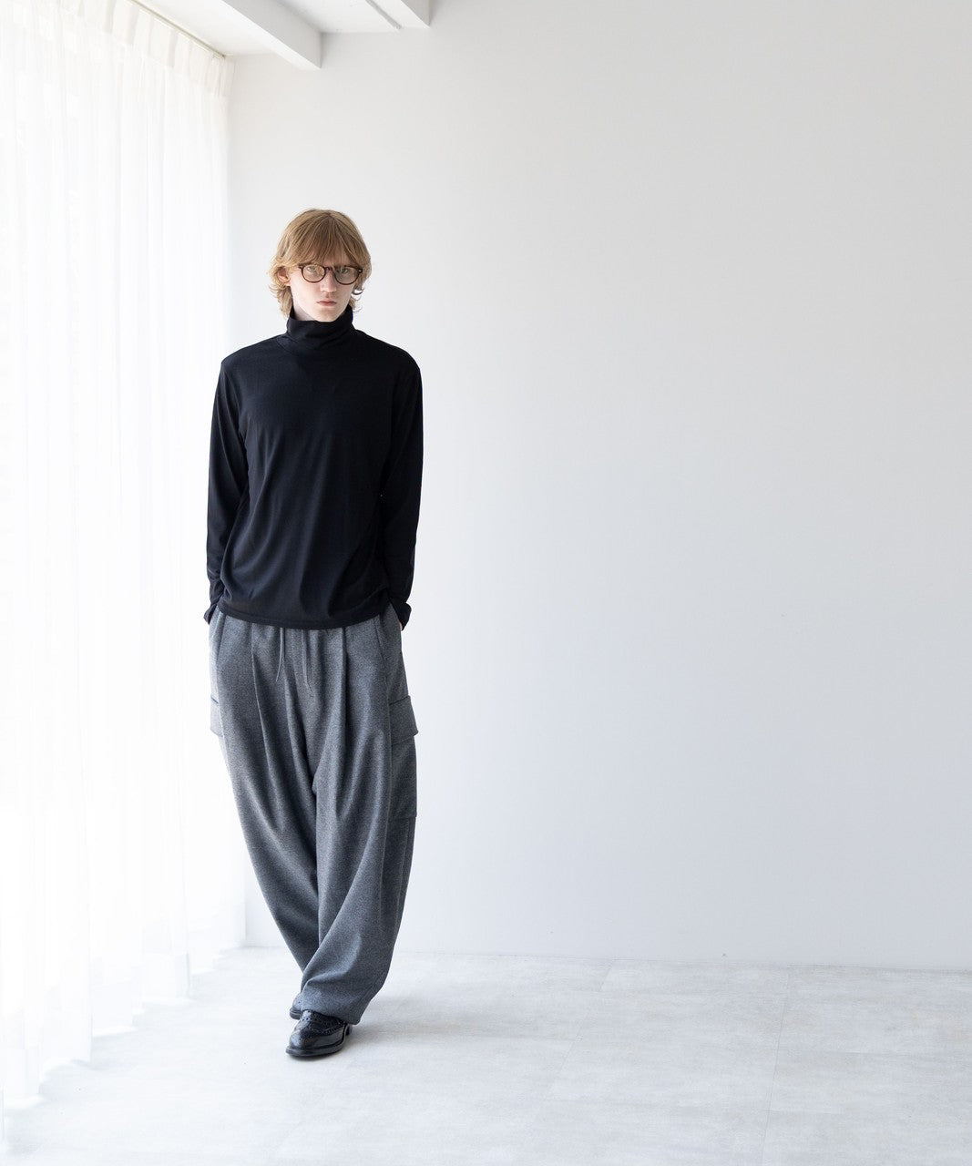 エムビー / HIGH-END 尾州WOOL JERSEY MODERN FIT TURTLE