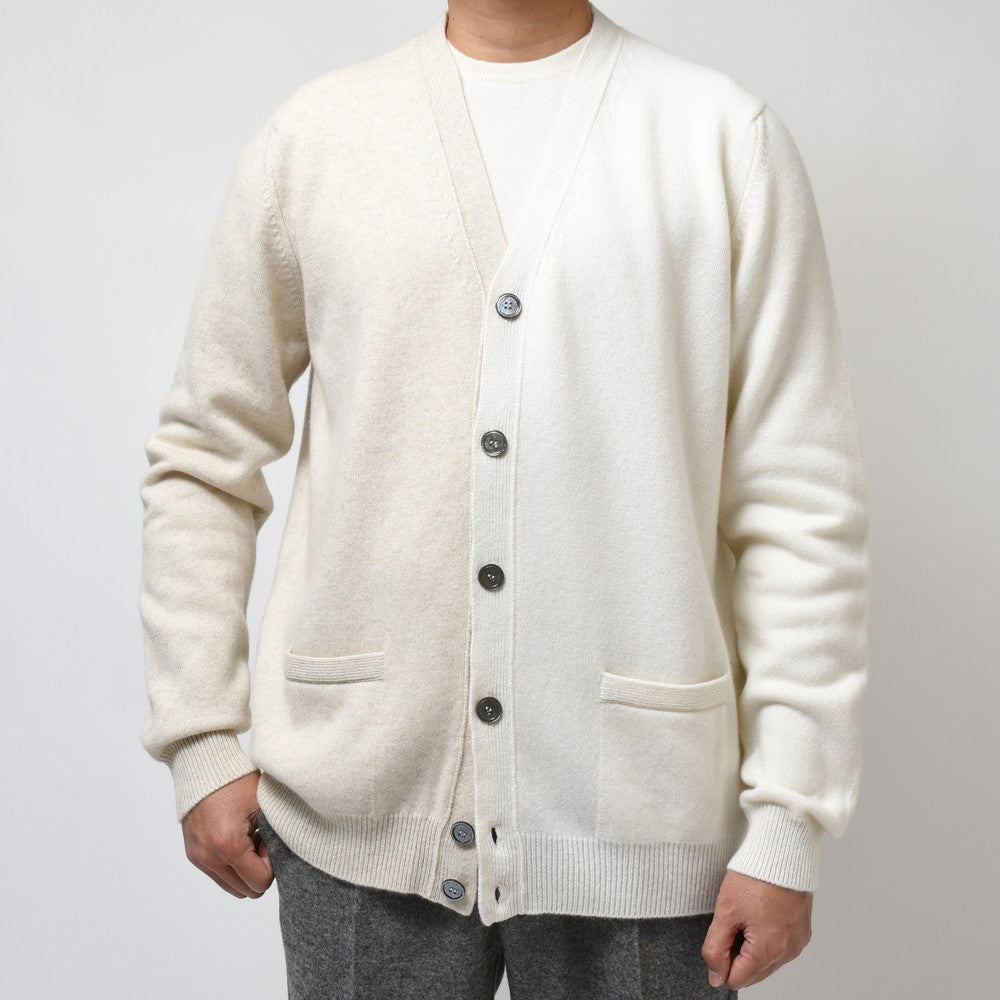 BEGG X CO（ベグ アンド コー） ハイゲージカシミアバイカラーニットカーディガン Two Tone Cardigan