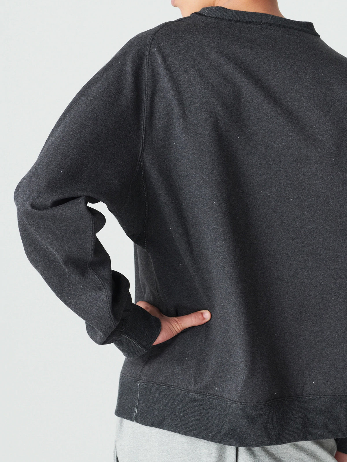 Sweat Shirts / クルーネックスウェットシャツ / チャコールグレー （表コットンMVS・裏毛シルク100%）