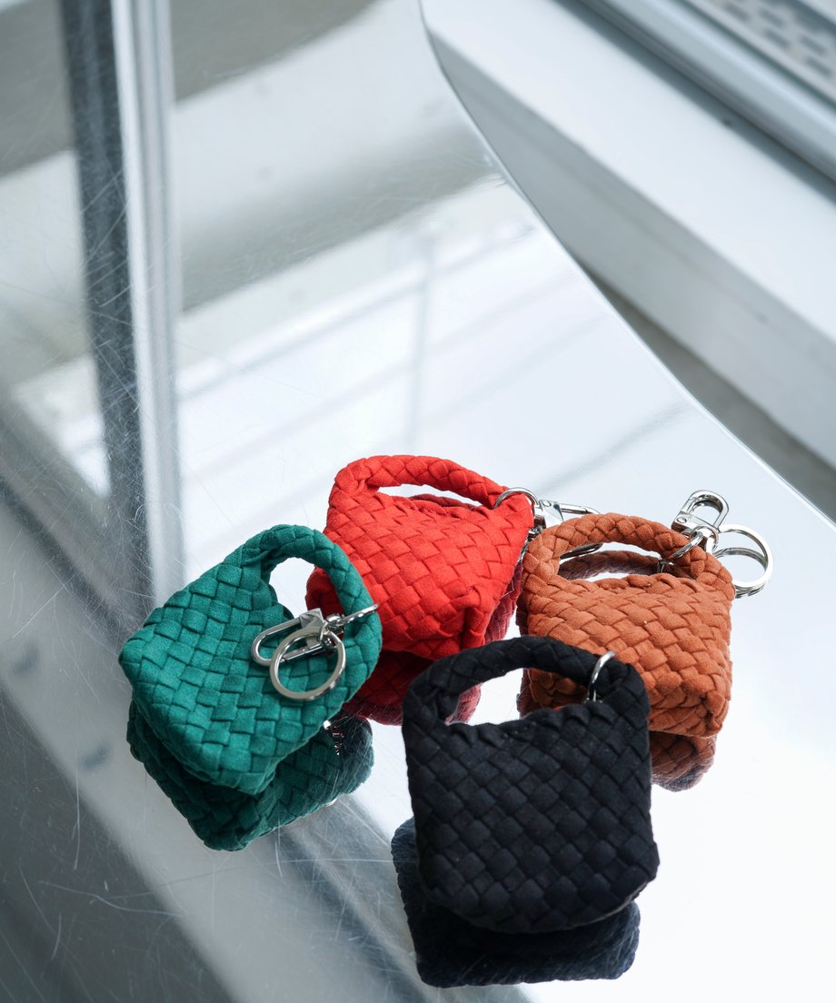 エムビー / OX JEWELRy Intrecciato -ADD- Editors Bag EXTRA-SMALL