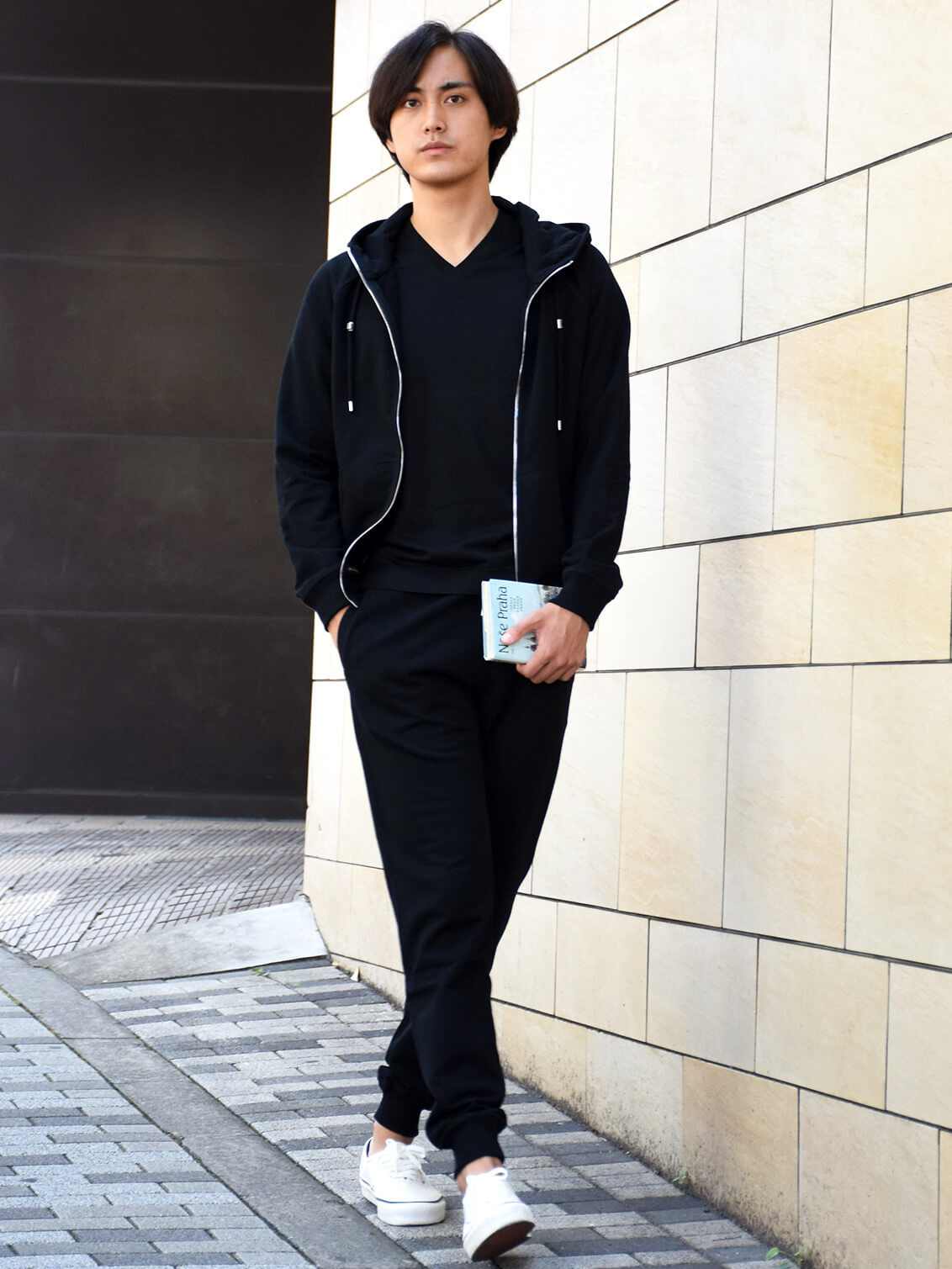 Men_s-V-Neck-T-Shirt-Light-