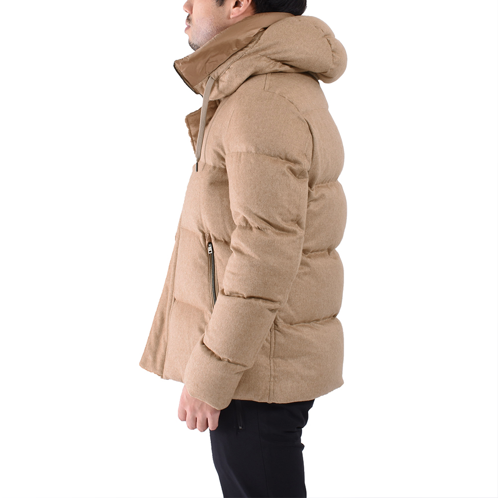 暖色系 美品 HERNO ヘルノ 撥水加工 シルクカシミアダウンベスト 48