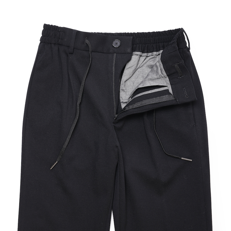 G05111 美品 TAGLIATORE スラックス パンツ：44 ブラック