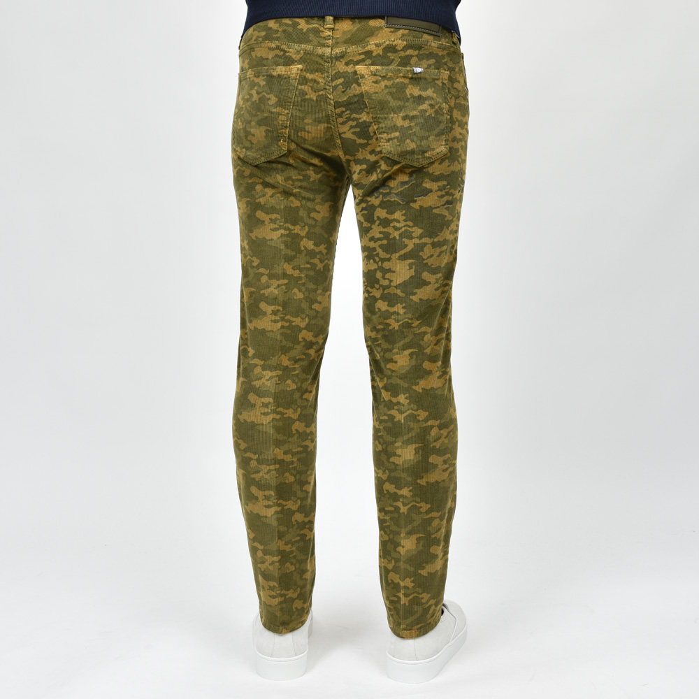 B.R.ONLINE - Style Web Magazine & Online Shop | ビー・アール・オンライン | JACOB COHEN( ヤコブコーエン)<br>rota ネイビースラックス サキソニー<br>SCOTTスコット コットンレーヨンコーデュロイカモフラージュキャロットフィットクロップドデニム 226-22632 B.R.ONLINE - Style Web Magazine & Online Shop | ビー・アール・オンライン | JACOB COHEN( ヤコブコーエン)<br>TEATORA WALLET PANTS HOTEL DR size1 テアトラ<br>SCOTTスコット コットンレーヨンコーデュロイカモフラージュキャロットフィットクロップドデニム 226-22632