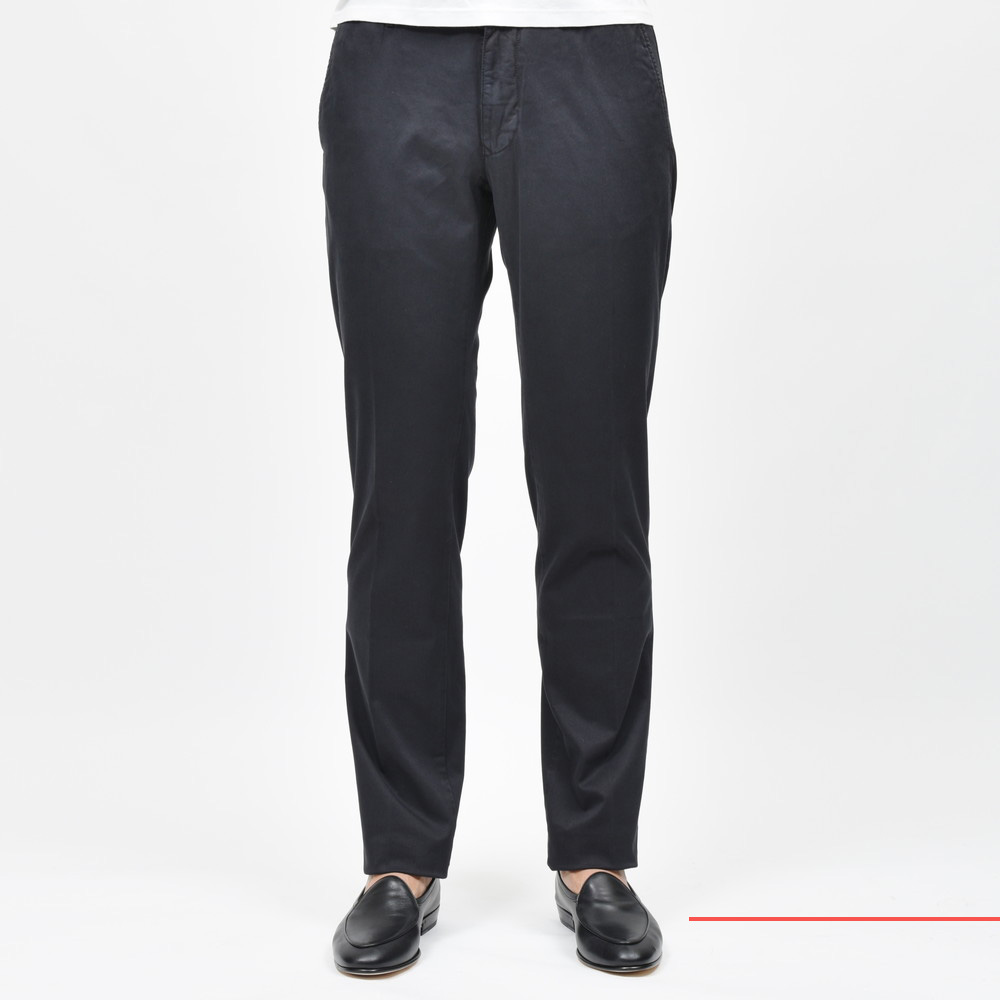 B.R.ONLINE - Style Web Magazine & Online Shop | ビー・アール・オンライン | INCOTEX  SLACKS（インコテックス スラックス）<br>SLIM FIT ガーメントダイオーガニックコットンストレッチチノテーパードパンツ  18S100/9664A/31581
