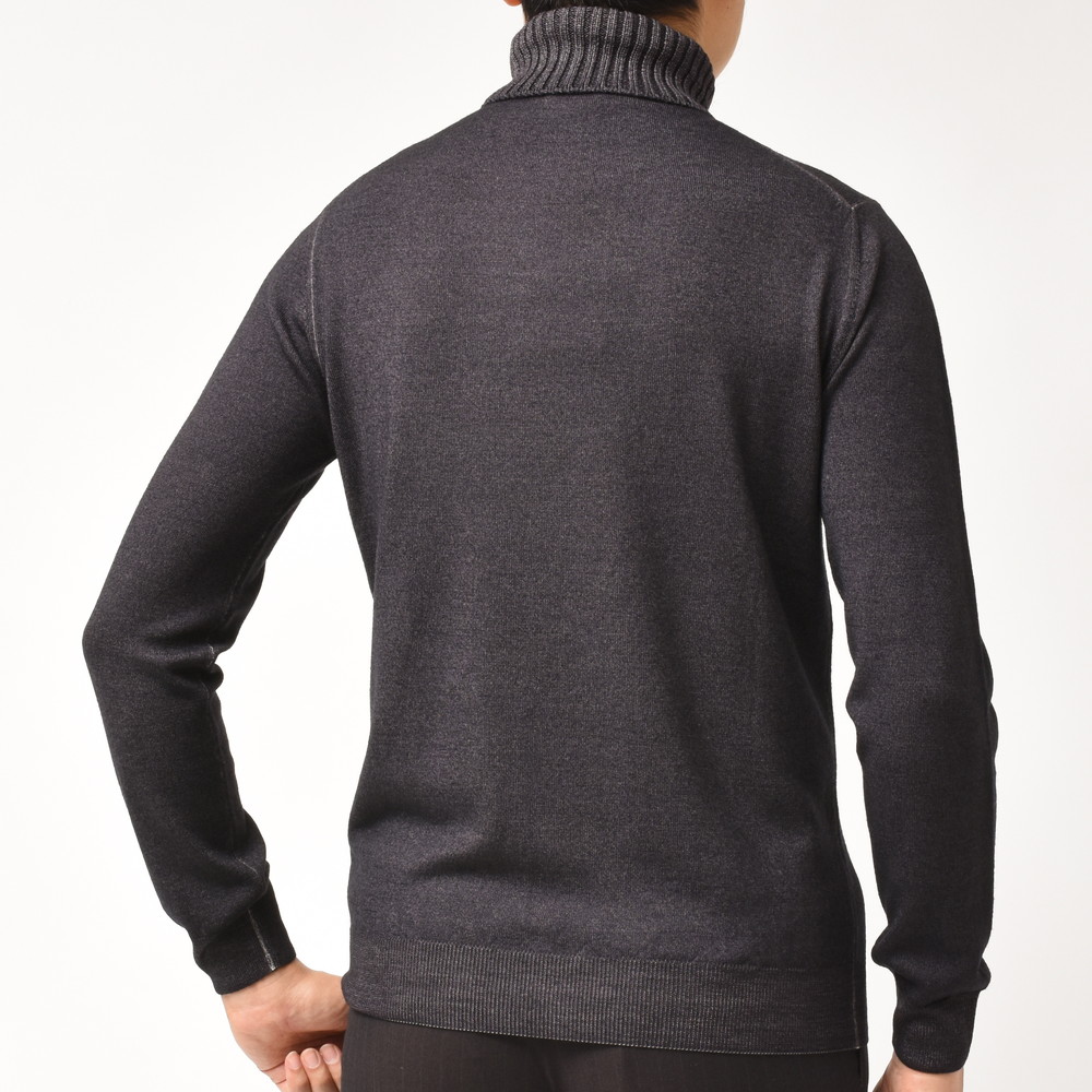 B.R.ONLINE - Style Web Magazine & Online Shop | ビー・アール・オンライン | Cruciani( クルチアーニ)<br>27ゲージ×9ゲージウールソリッドタートルネックニット CU094A.D01F6V.22LM 16092001022 B.R.ONLINE - Style Web Magazine & Online Shop | ビー・アール・オンライン | Cruciani( クルチアーニ)<br>27ゲージ×9ゲージウールソリッドタートルネックニット CU094A.D01F6V.22LM 16092001022
