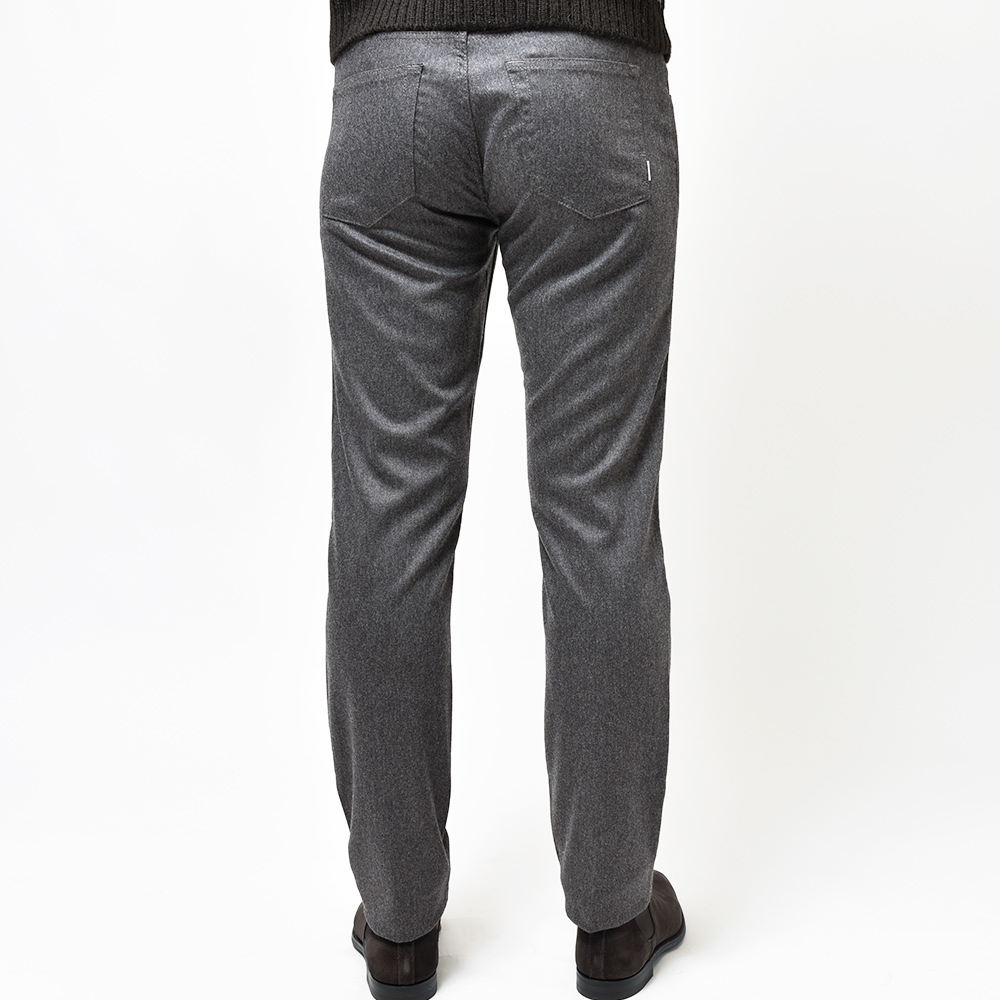 B.R.ONLINE - Style Web Magazine & Online Shop | ビー・アール・オンライン | PT TORINO DENIM ピーティートリノデニム<br>S ストレート ブラック グレー needles トラックパンツ<br>ヴァージンウール ストレッチ ライトフランネル パンツ SWING/SUPERSLIM FIT B.R.ONLINE - Style Web Magazine & Online Shop | ビー・アール・オンライン | PT TORINO DENIM ピーティートリノデニム<br>パンツ YOKO SAKAMOTO 3 TUCK EASY SHORTS<br>ヴァージンウール ストレッチ ライトフランネル パンツ SWING/SUPERSLIM FIT