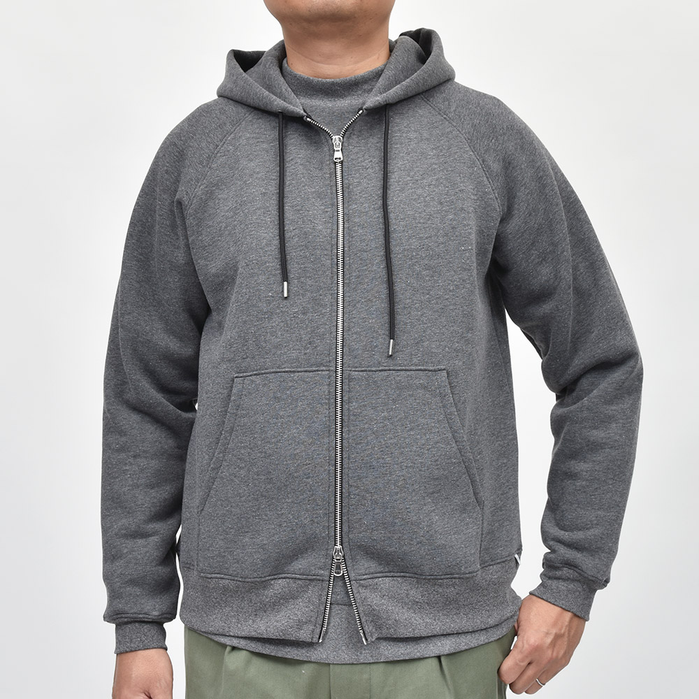 B.R.ONLINE - Style Web Magazine & Online Shop | ビー・アール