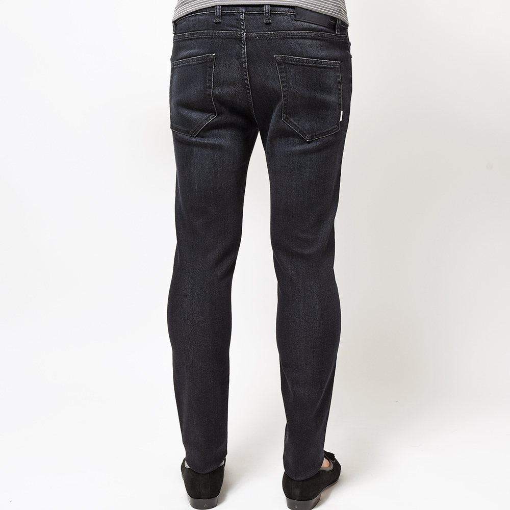 B.R.ONLINE - Style Web Magazine & Online Shop | ビー・アール・オンライン | PT TORINO DENIM ピーティートリノデニム<br>コットンセルロースポリエステルストレッチ ウォッシュド ブラックデニムパンツ ROCK/SKINNY FIT B.R.ONLINE - Style Web Magazine & Online Shop | ビー・アール・オンライン | PT TORINO DENIM ピーティートリノデニム<br>コットンセルロースポリエステルストレッチ ウォッシュド ブラックデニムパンツ ROCK/SKINNY FIT