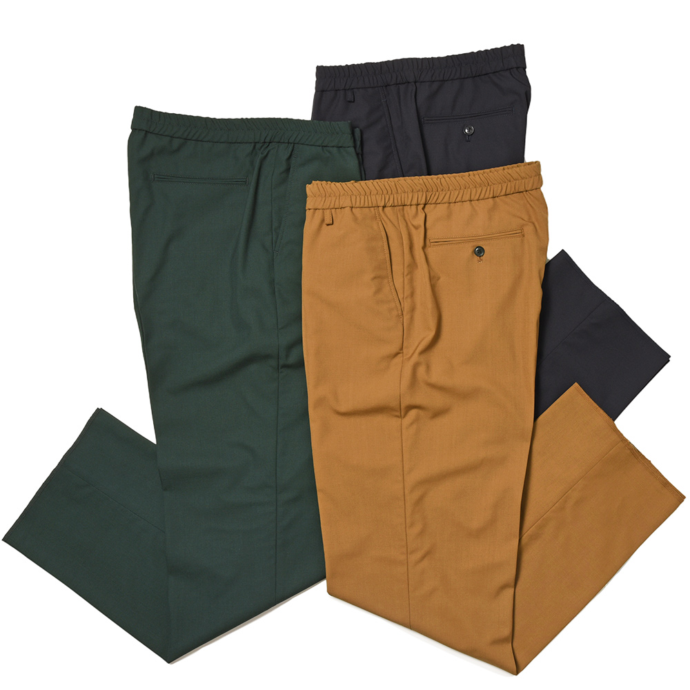 B.R.ONLINE - Style Web Magazine & Online Shop | ビー・アール・オンライン | EGRETIQUE イグレティーク<br>Tapered ウール サージ インドローコード シャーリング テーパードパンツ B.R.ONLINE - Style Web Magazine & Online Shop | ビー・アール・オンライン | EGRETIQUE イグレティーク<br>Tapered ウール サージ インドローコード シャーリング テーパードパンツ