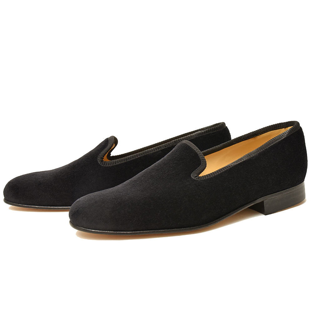 B.R.ONLINE - Style Web Magazine & Online Shop | ビー・アール・オンライン | Tricker's( トリッカーズ)<br>VANS チャッカロー タグ付き 321<br>CHURCHILL ベルベット スリッパー スリッポン B.R.ONLINE - Style Web Magazine & Online Shop | ビー・アール・オンライン | Tricker's( トリッカーズ)<br>【新品•箱付】ナイキ エアフォース1ロー レトロウエストインディーズ 27.5<br>CHURCHILL ベルベット スリッパー スリッポン
