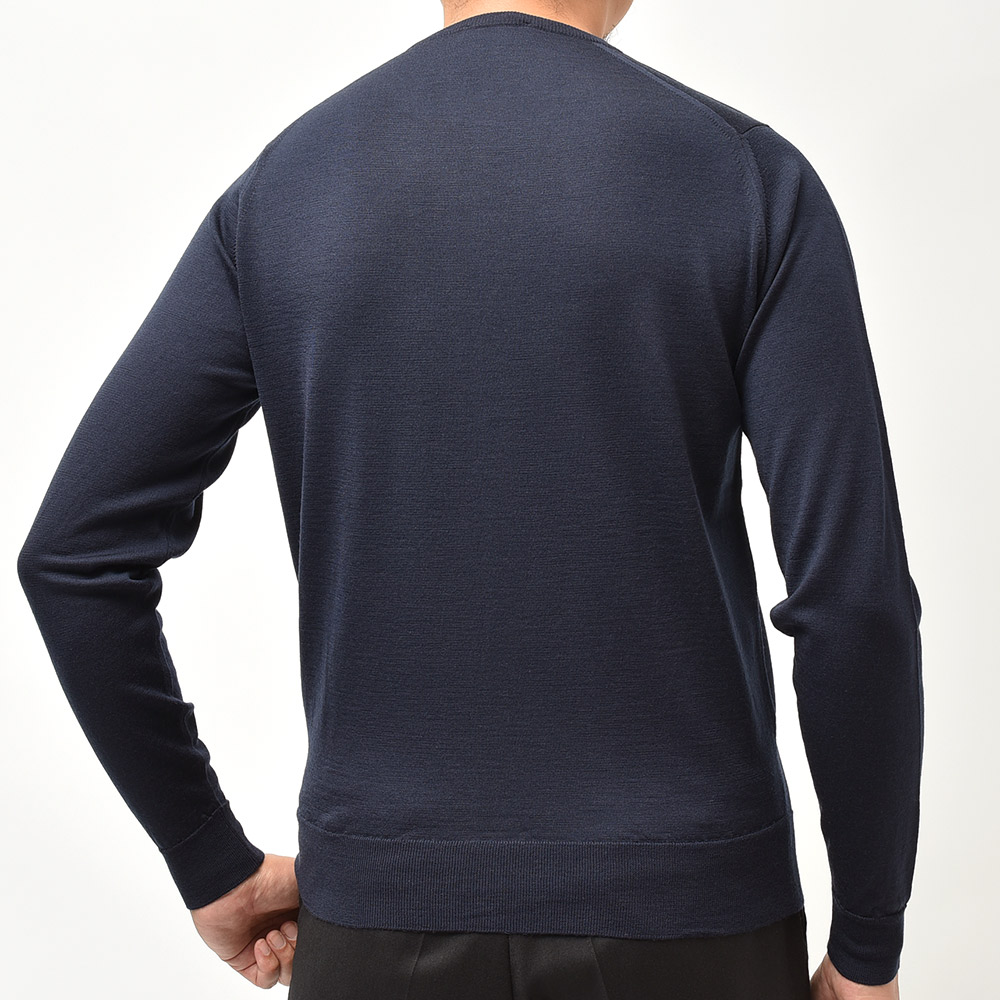 B.R.ONLINE - Style Web Magazine  Online Shop | ビー・アール・オンライン | JOHN SMEDLEY  ジョンスメドレー<br>KERSHAW メリノウール 30ゲージ クルーネック ニット MODERN FIT
