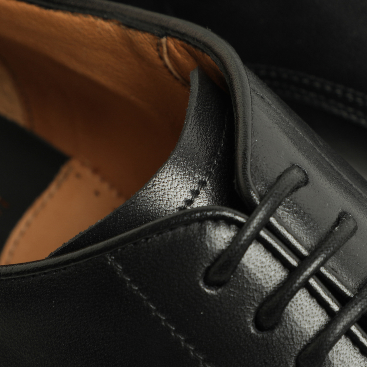 B.R.ONLINE - Style Web Magazine & Online Shop | ビー・アール