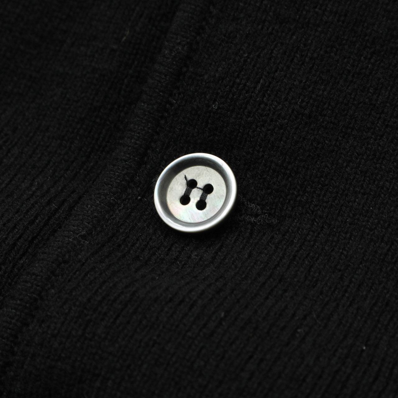 B.R.ONLINE - Style Web Magazine & Online Shop | ビー・アール