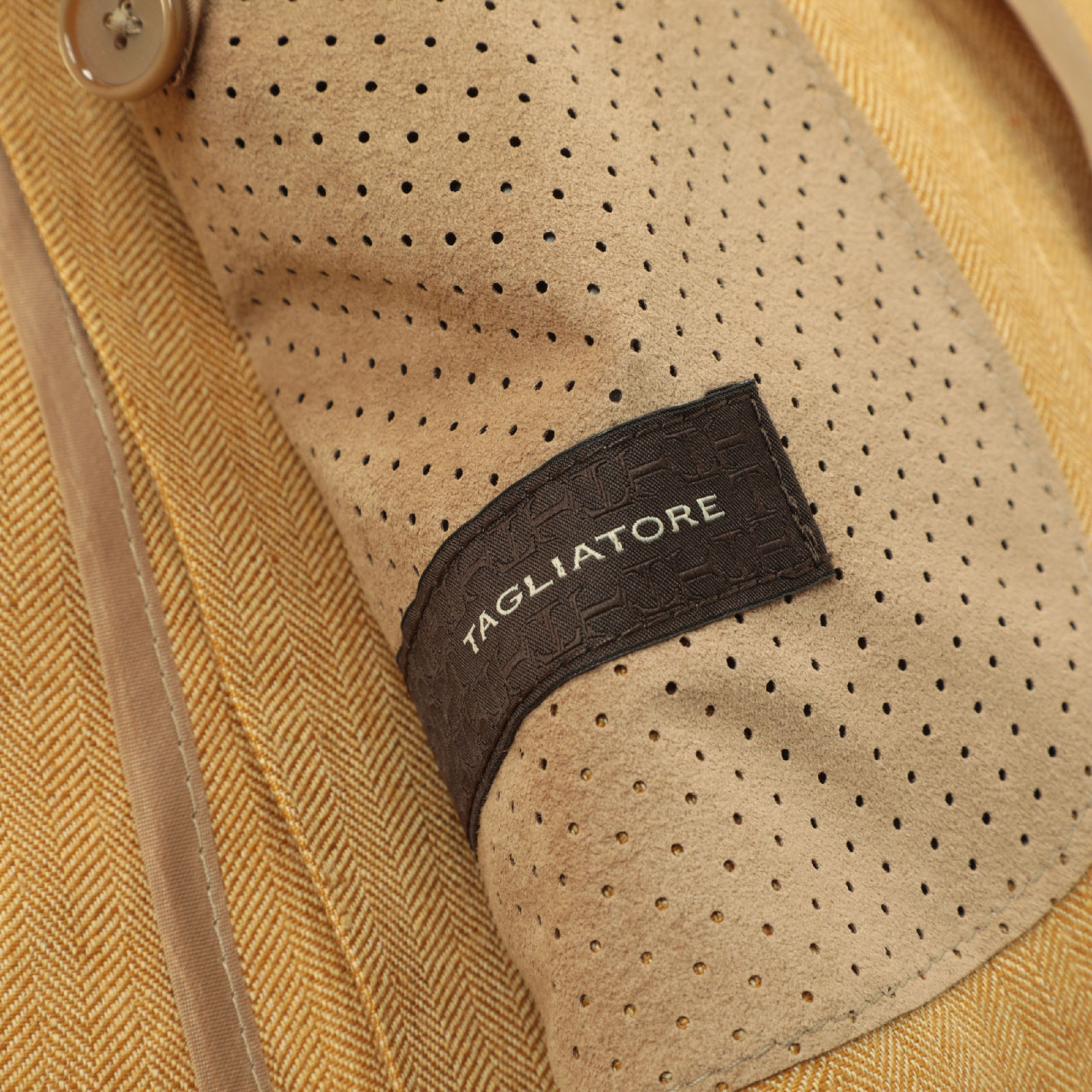 B.R.ONLINE - Style Web Magazine & Online Shop | ビー・アール