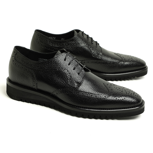 Calzoleria Toscana ウィングチップビジネスシューズ(ブラック)